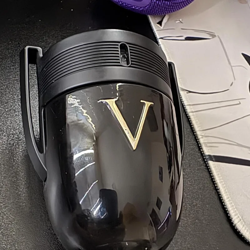Invictus Victory bottle close up